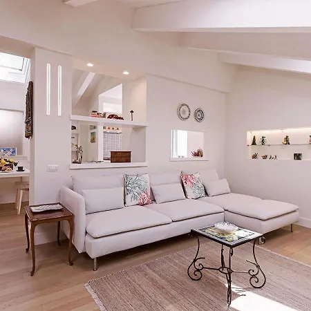 Flora's House - Amalfi Coast Apartment Scala